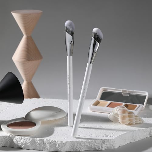 Under Eye Concealer Brush for Precision Makeup Application